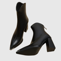 Relaxed | Fit Heels