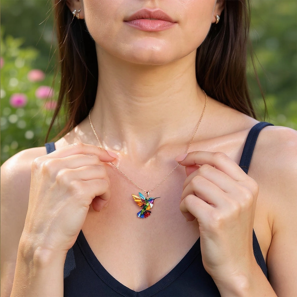 Hummingbird | Pendant Necklace