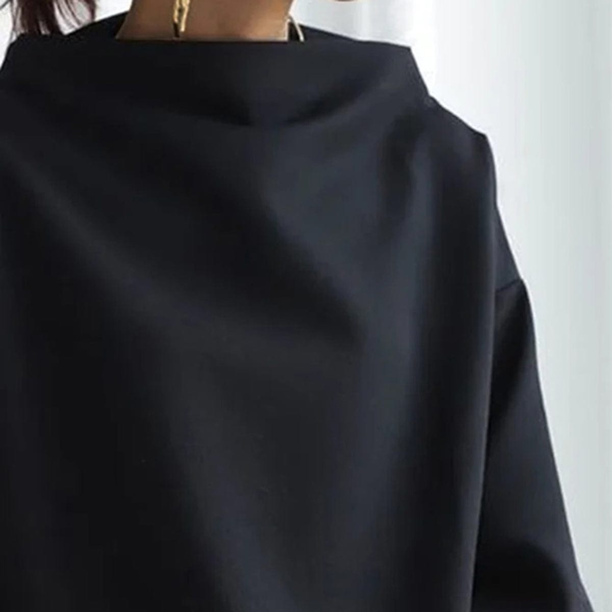 Elspeth | High-Neck Casual Top