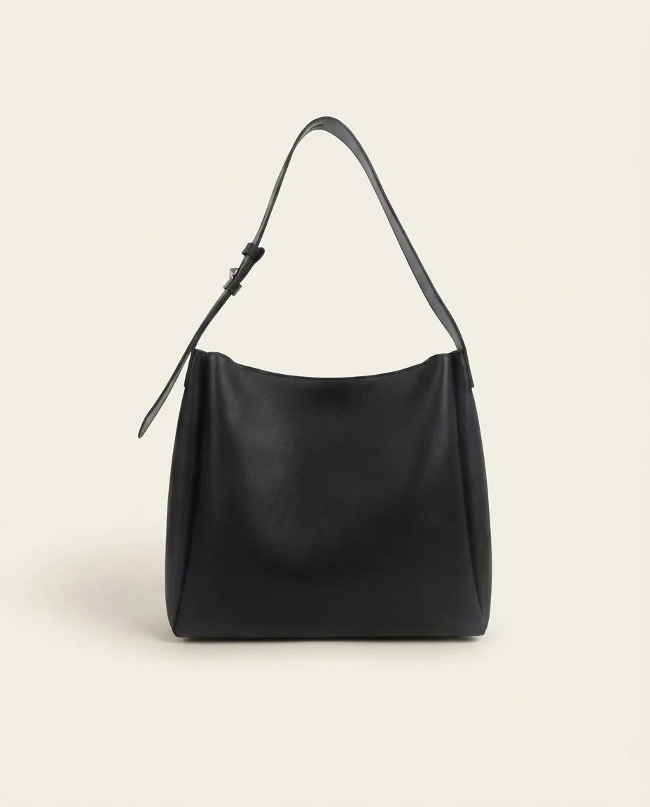 Delphine | Grand Tote in KIM London product styling