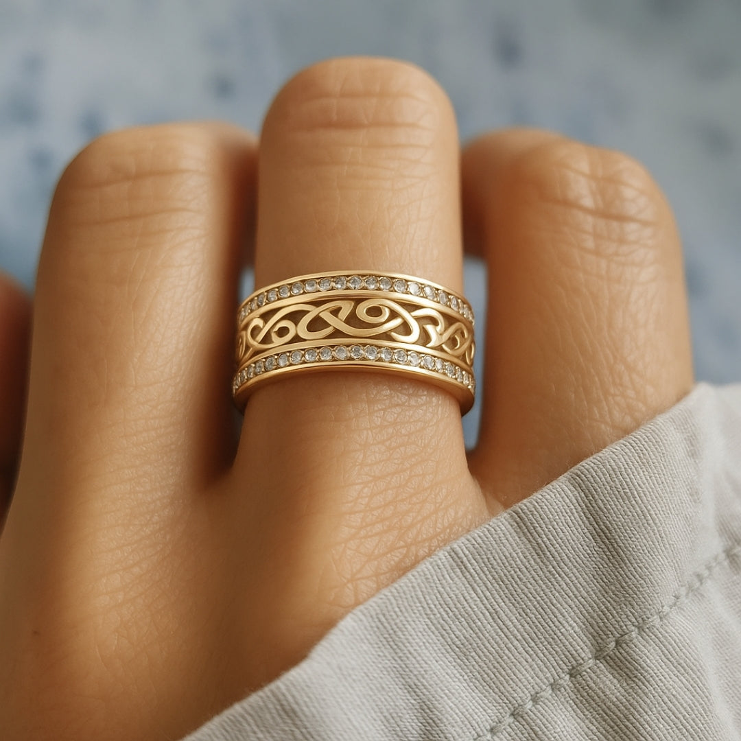 Hollow Gold | Ring