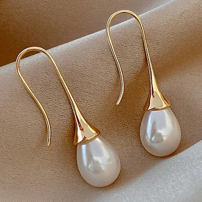 Pearl | Drop Earrings