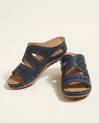 Soleva | Non-Slip Comfort Sandals in KIM London product styling